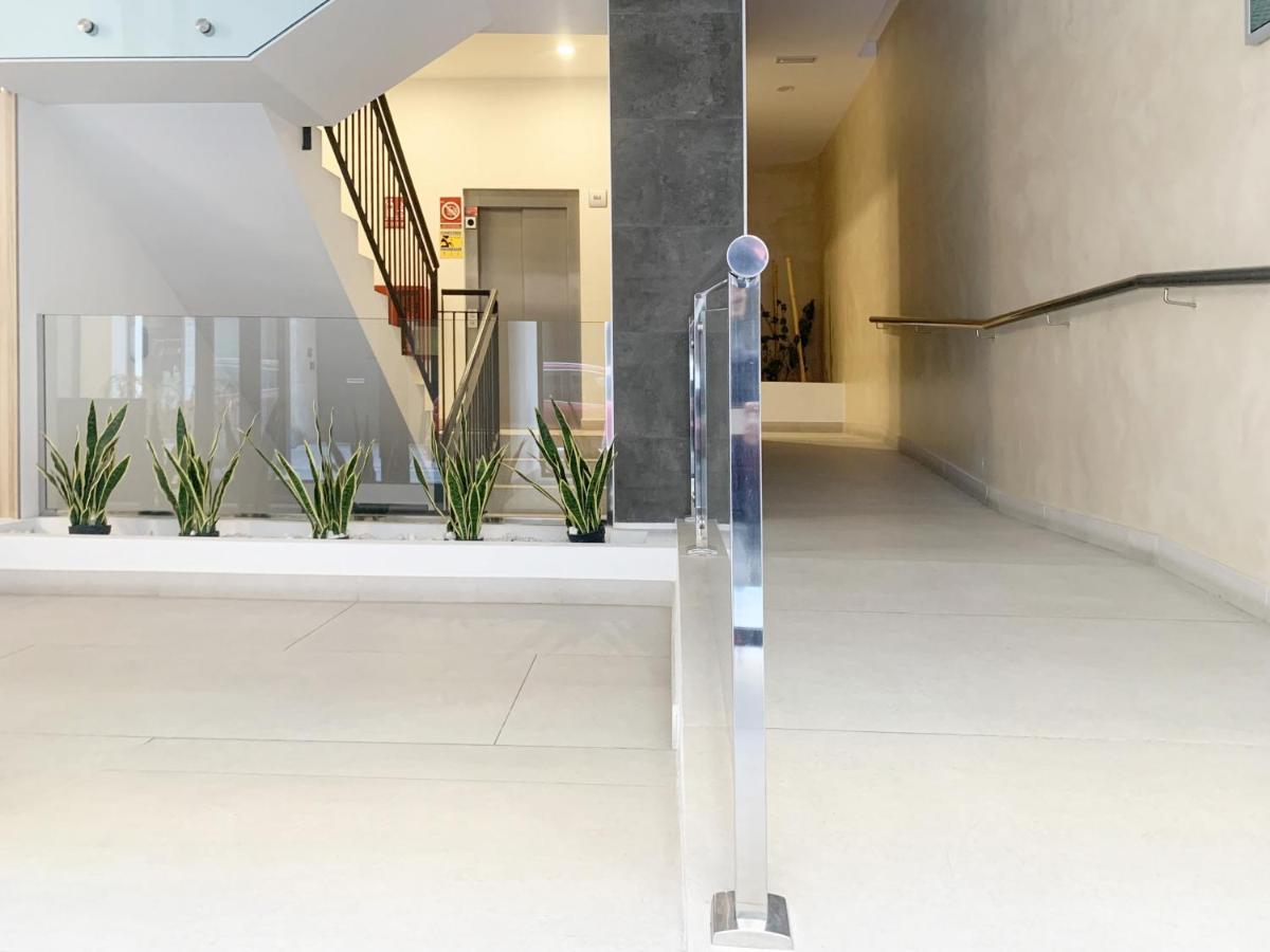 Malagadevacaciones - Constancia Apartment Bagian luar foto